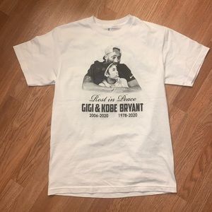 Kobe and Gigi in memory Tshirt